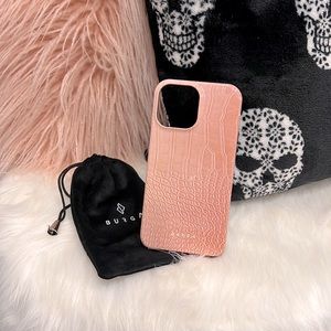 ✨S O L D ✨ IPHONE 13 pro max tough case CORAL